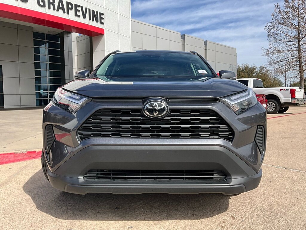 Used 2025 Toyota RAV4 XLE SUV