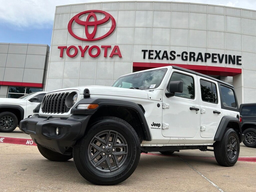 Used 2025 Jeep