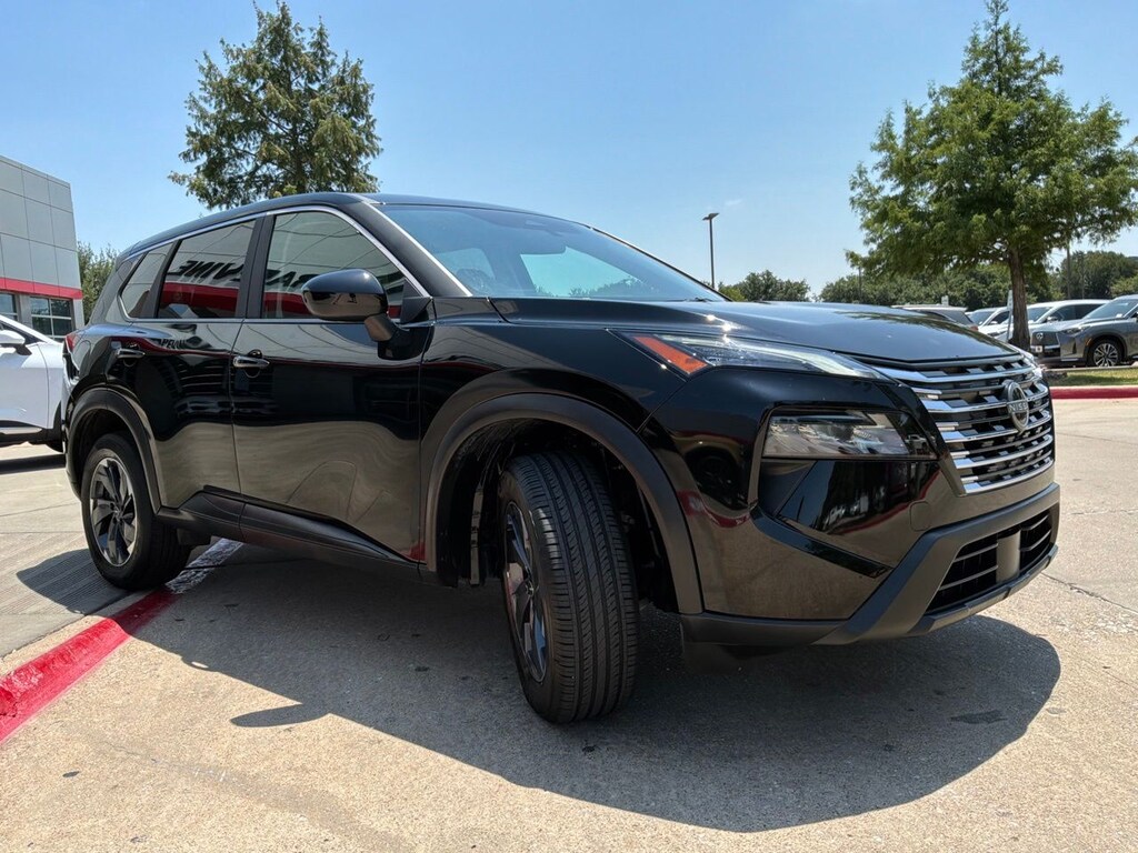 Used 2025 Nissan
