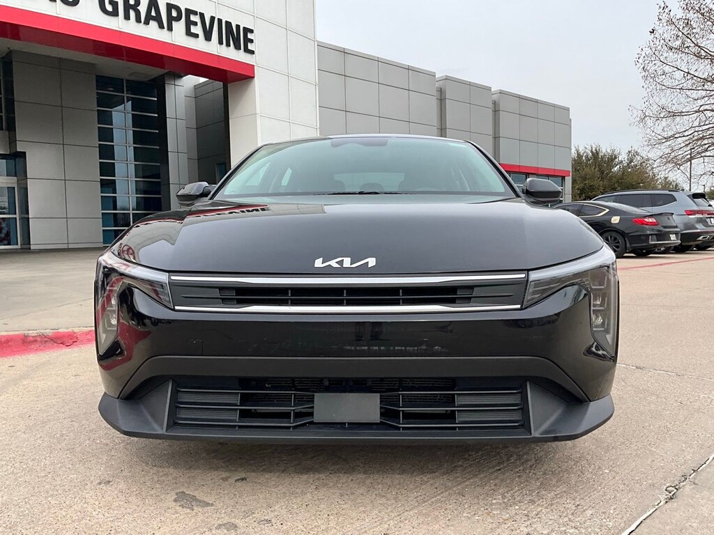 Used 2025 Kia K4 LXS Sedan