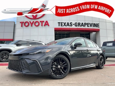 2026 Toyota Camry SE Sedan