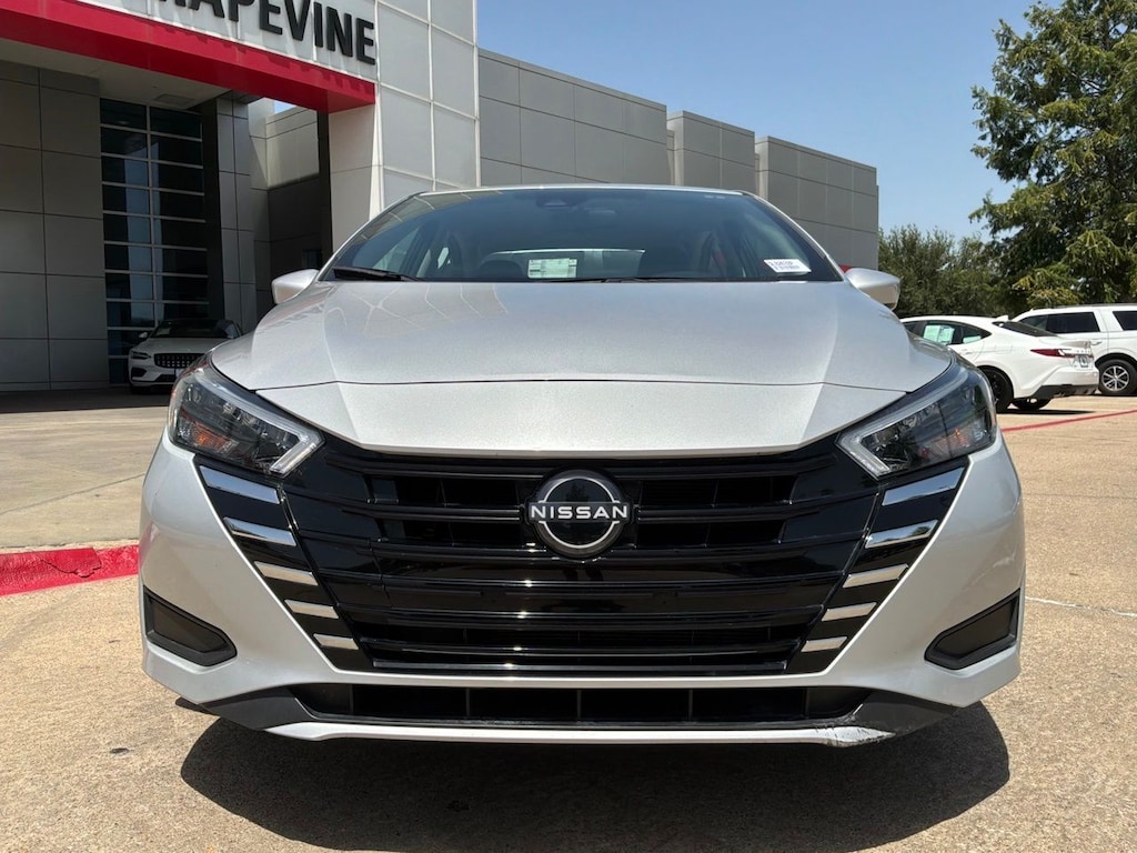Used 2025 Nissan