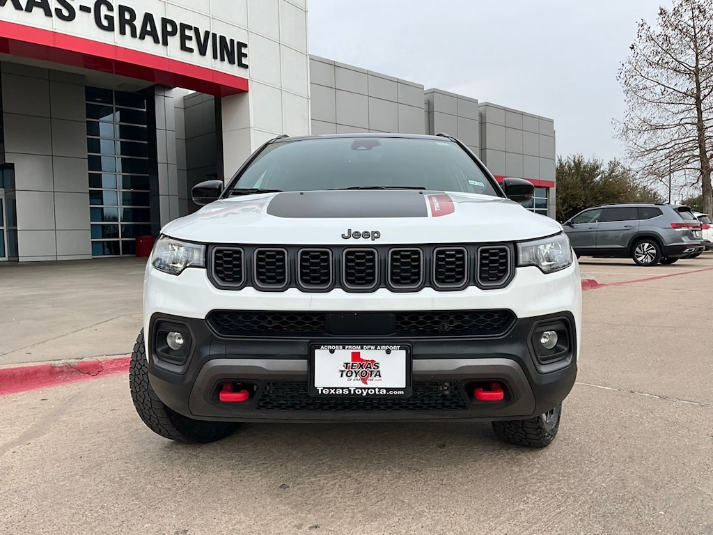 Used 2025 Jeep Compass Trailhawk SUV