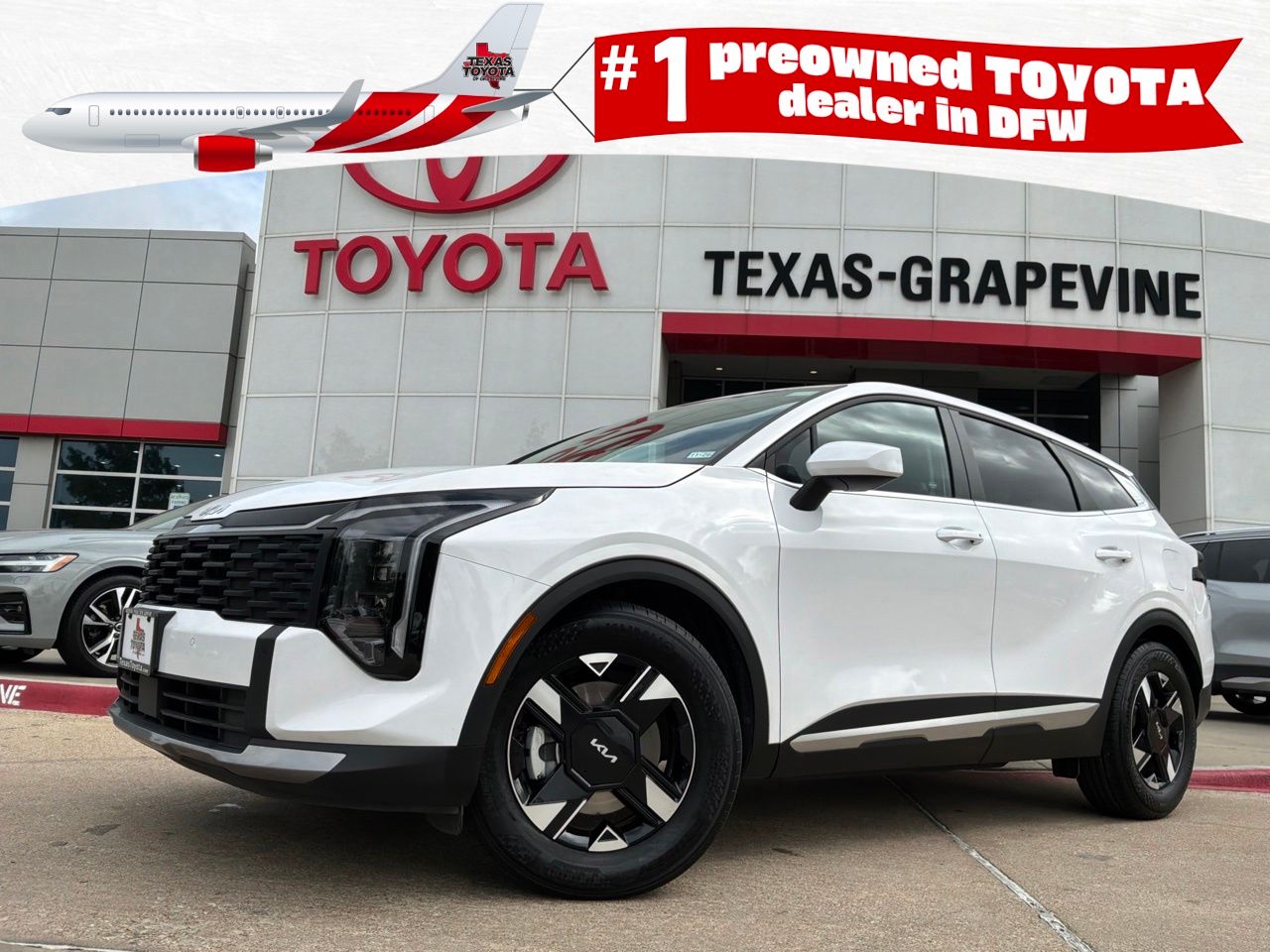 Glacial White Pearl 2026 Kia Sportage SUV / Crossover Front-Wheel Drive 8-Speed Automatic