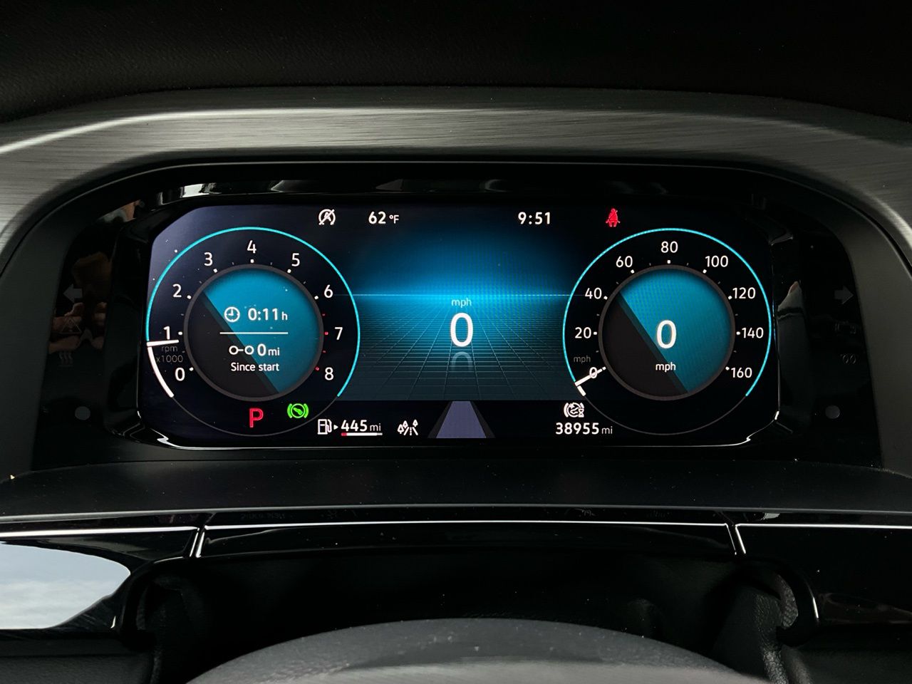 2025 Volkswagen Atlas Cross Sport SE w/Tech - Photo 38