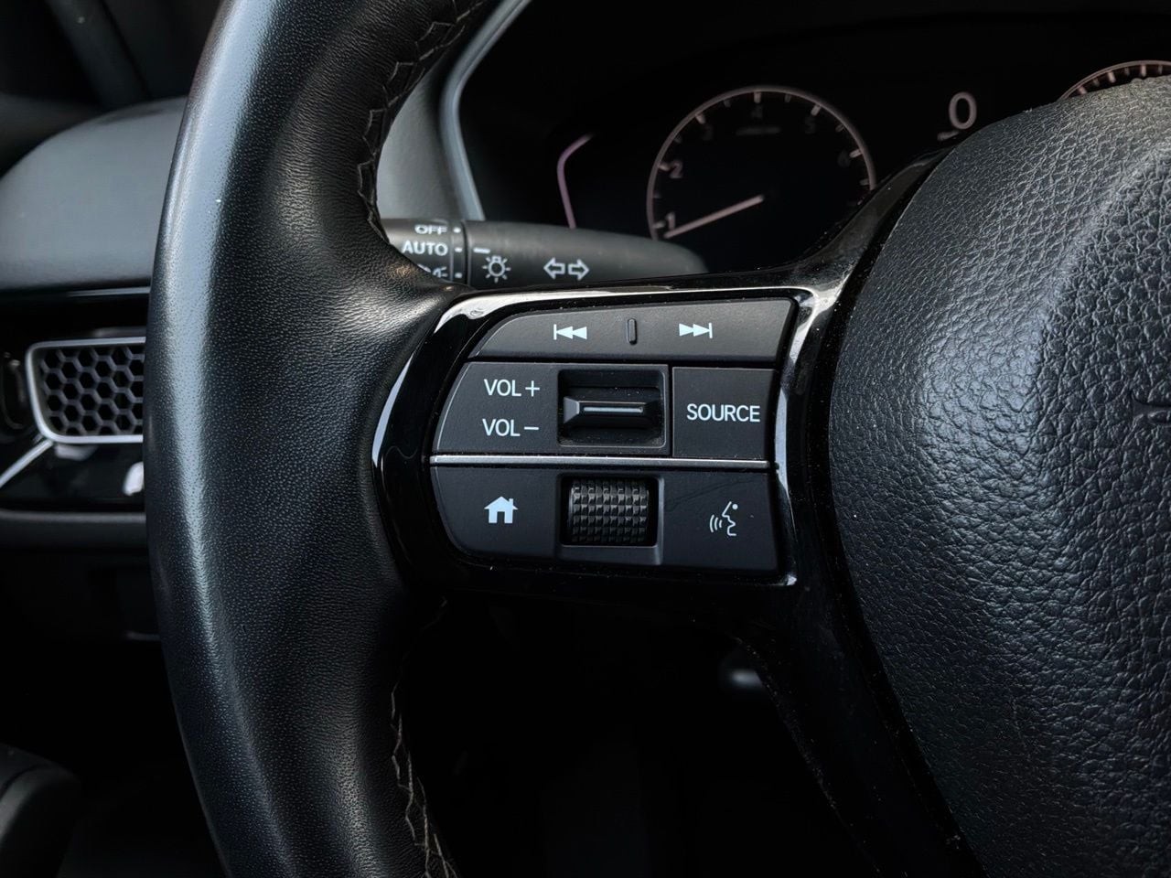 2024 Honda Civic Hatchback Sport - Photo 28