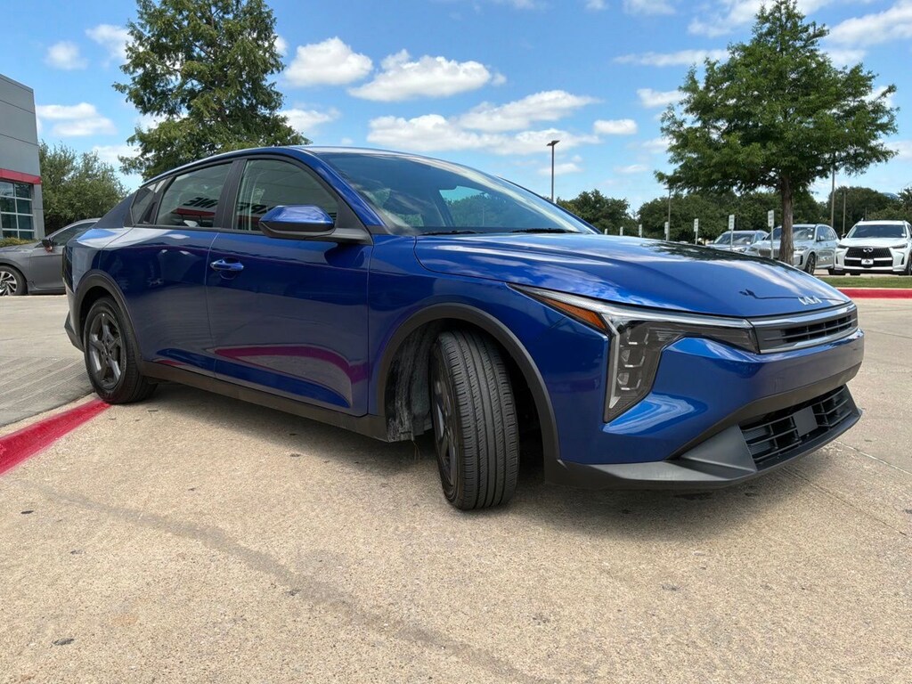 Used 2025 Kia