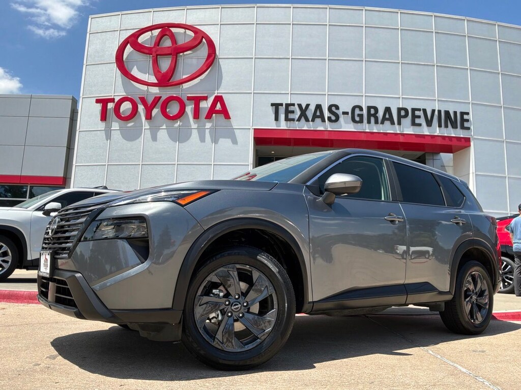 Used 2026 Nissan Rogue SV SUV