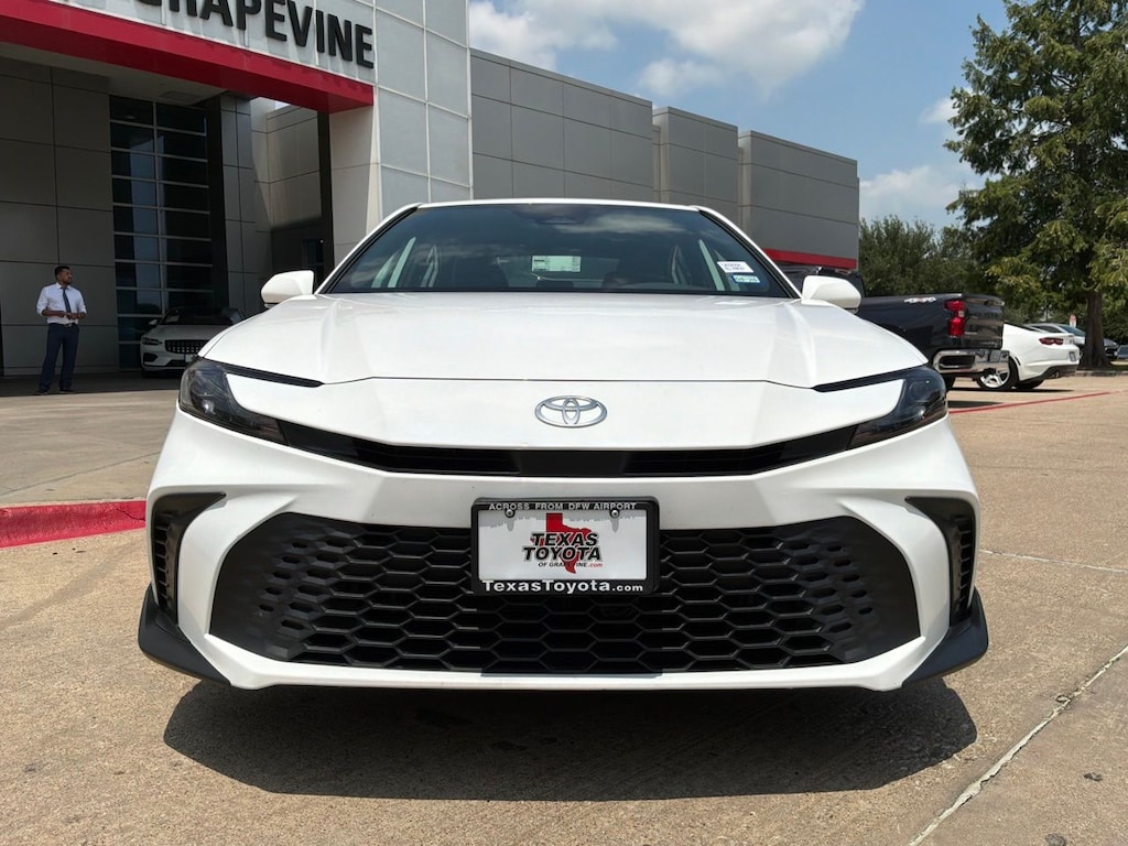Used 2026 Toyota Camry SE Sedan