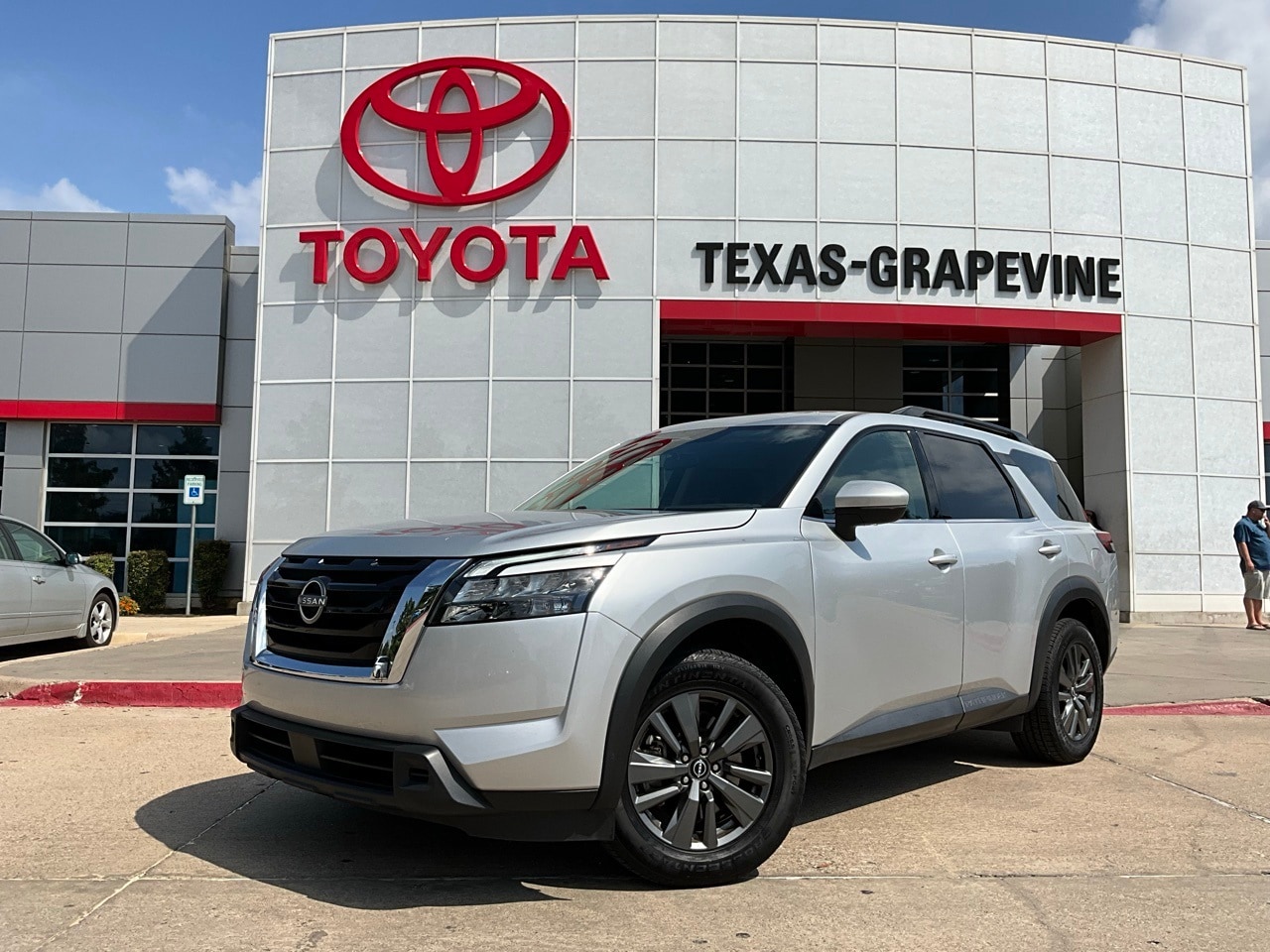 Used 2023 Nissan Pathfinder SV with VIN 5N1DR3BA7PC245767 for sale in Grapevine, TX