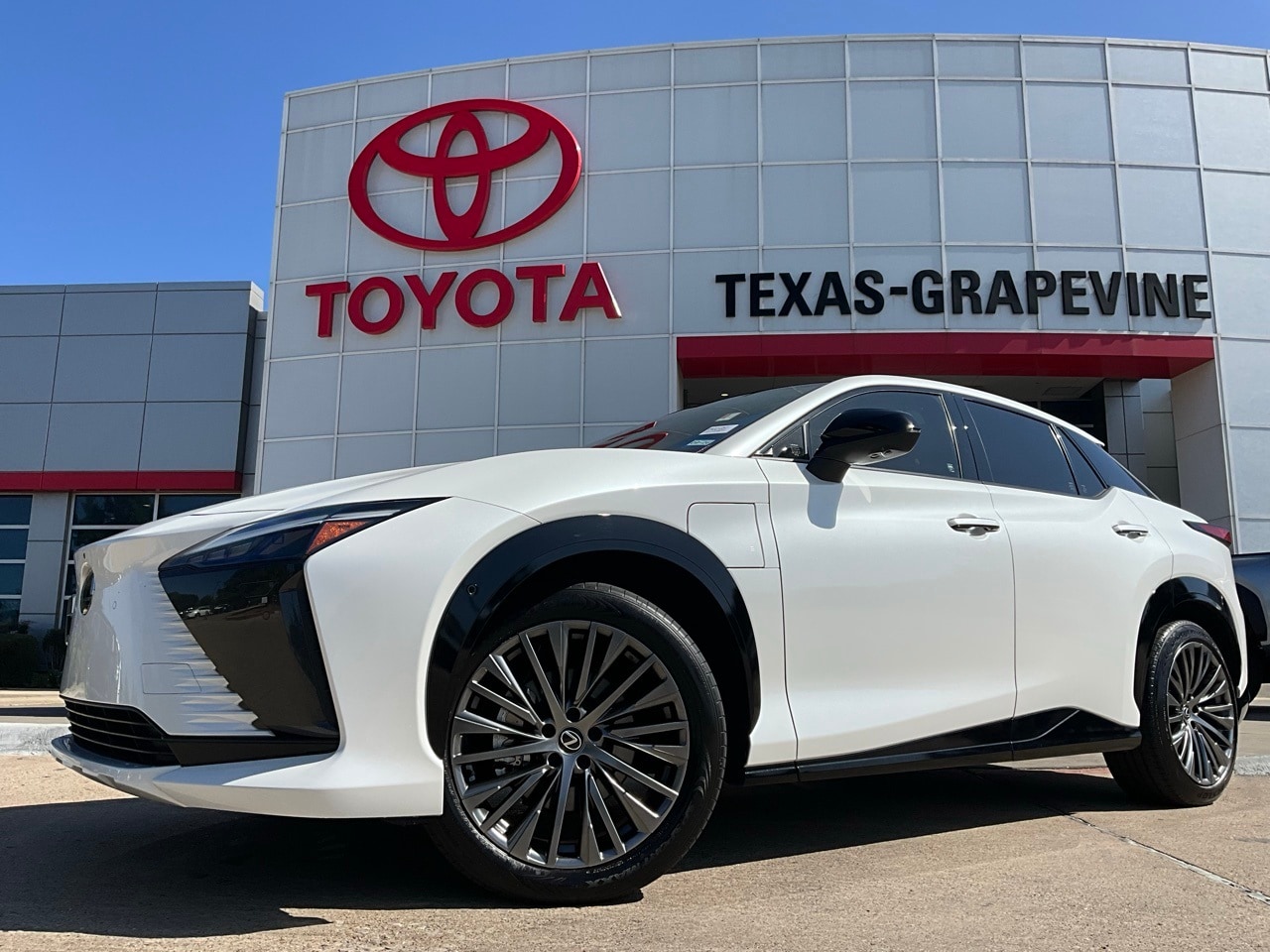 Used 2024 Lexus RZ Luxury with VIN JTJAAAAB6RA023357 for sale in Grapevine, TX