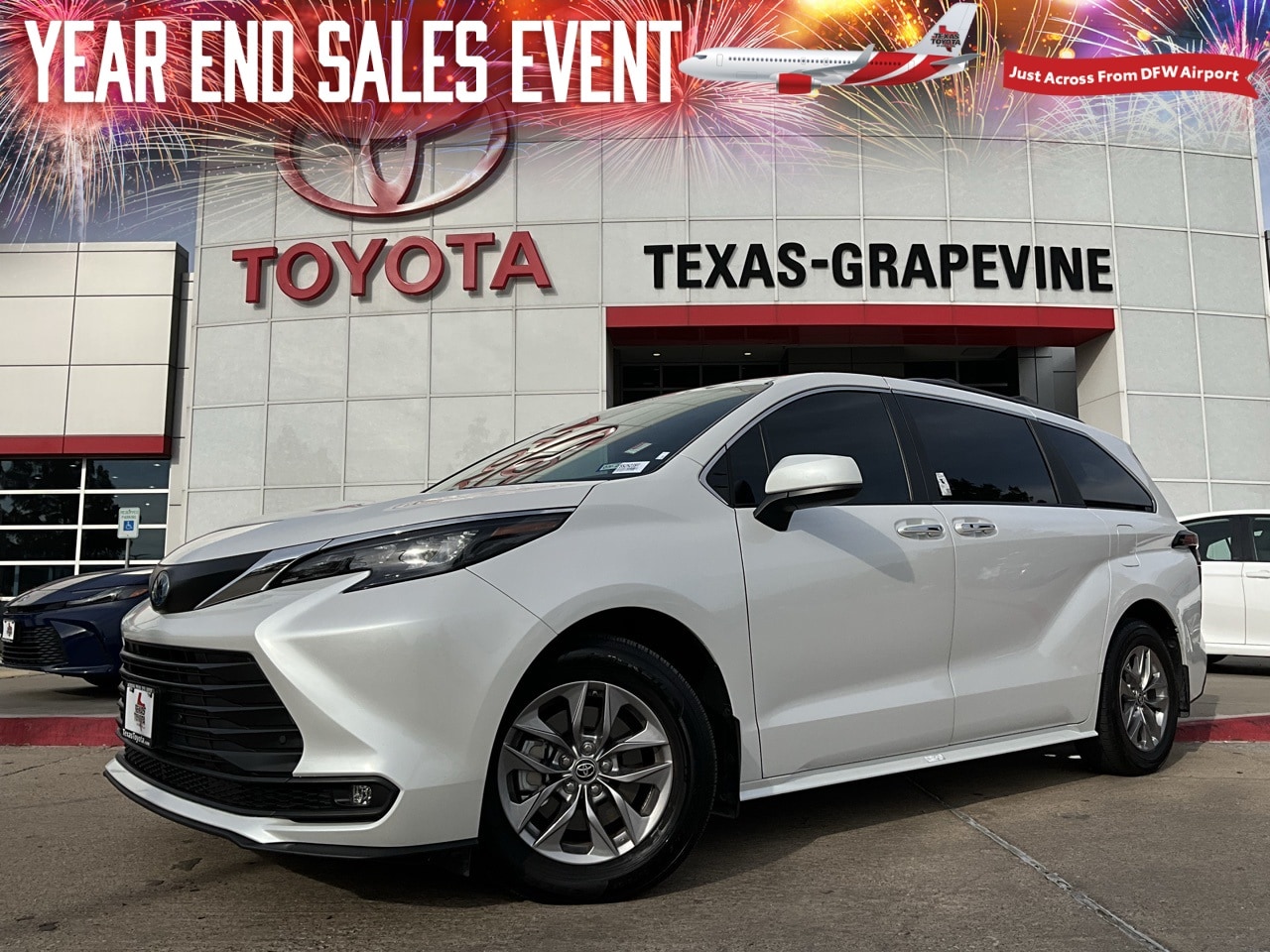 2025 Toyota Sienna XLE's photo