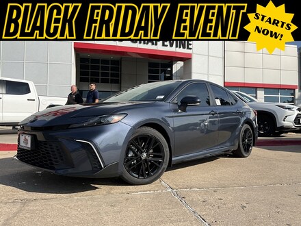 2026 Toyota Camry SE Sedan