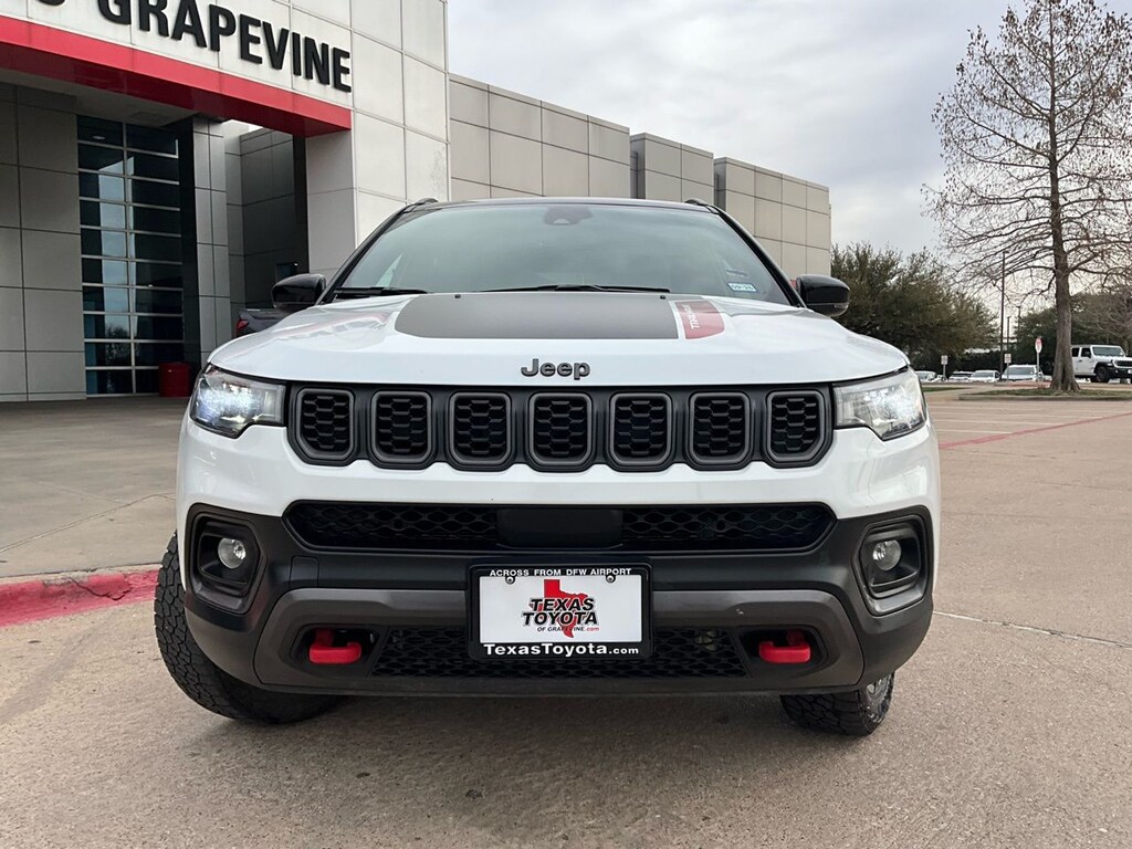Used 2025 Jeep Compass Trailhawk SUV