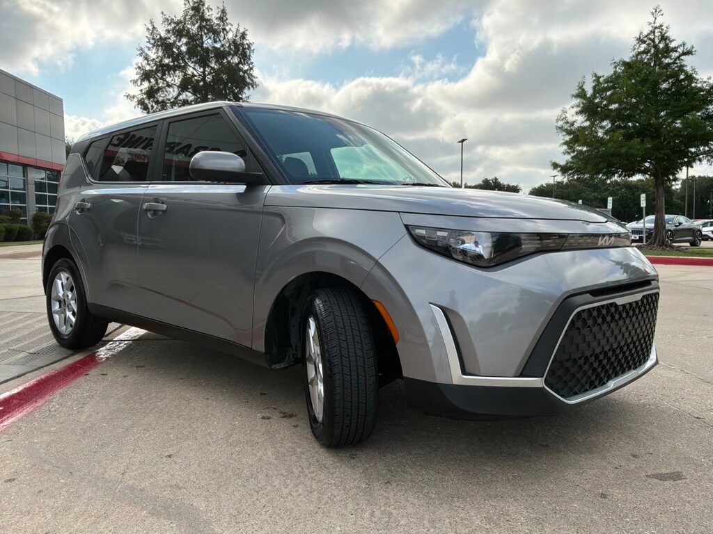 Used 2025 Kia