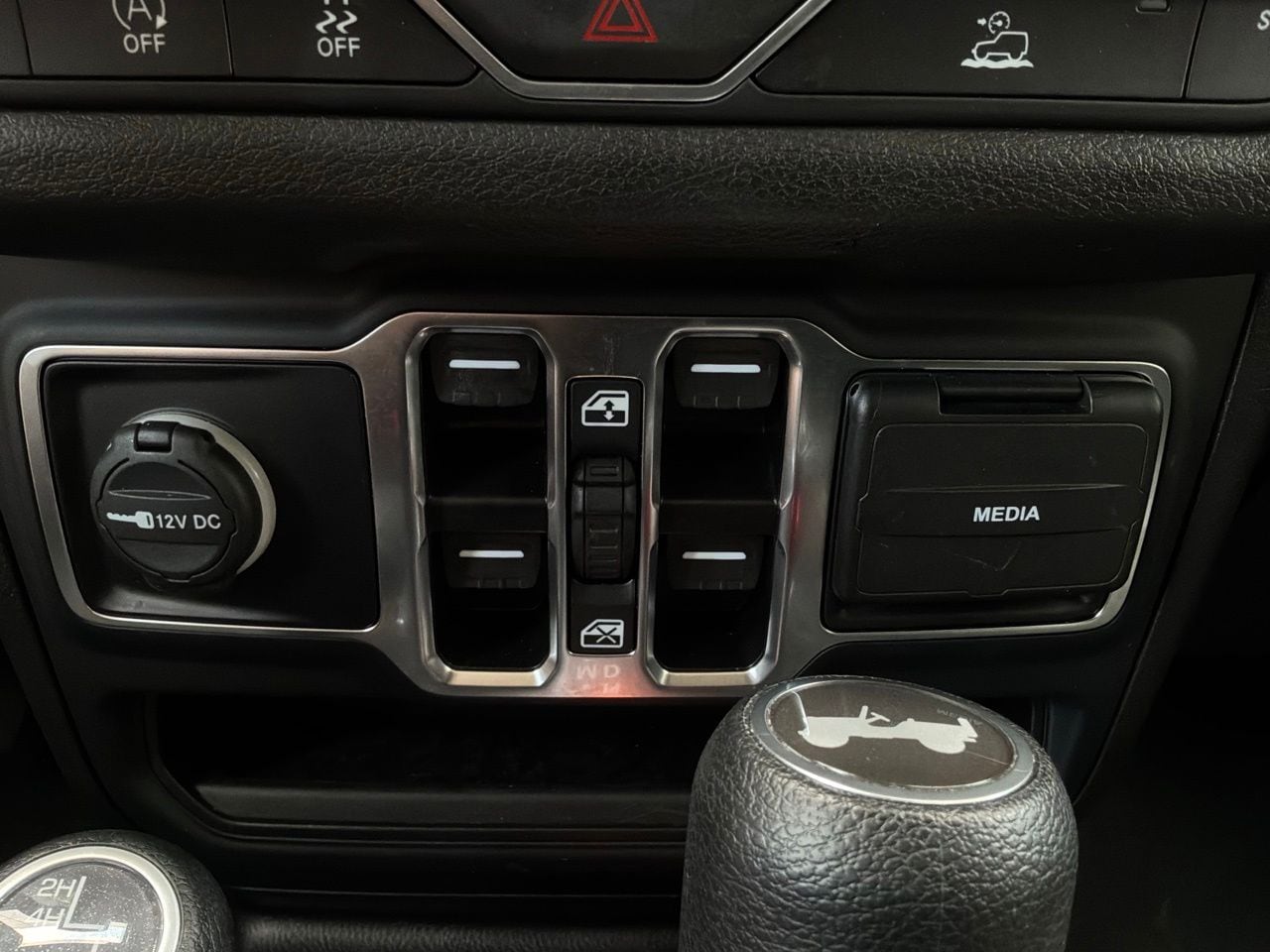 2025 Jeep Wrangler 4-Door Sport S - Photo 23
