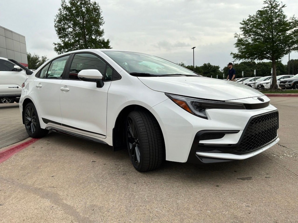 New 2026 Toyota Corolla Hybrid SE Sedan