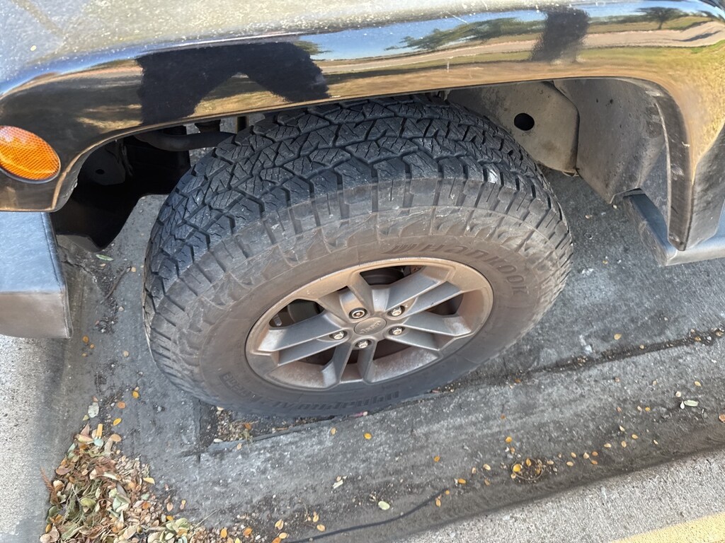 Used 2013 Jeep Wrangler Unlimited Sahara SUV