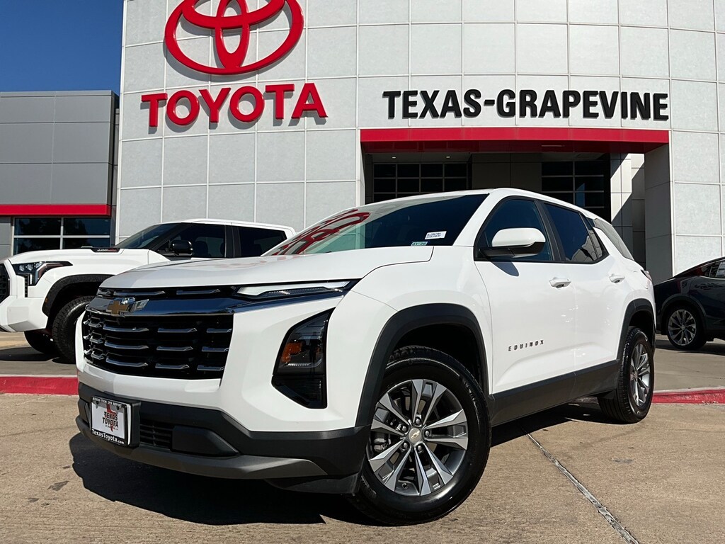 Used 2025 Chevrolet Equinox LT SUV