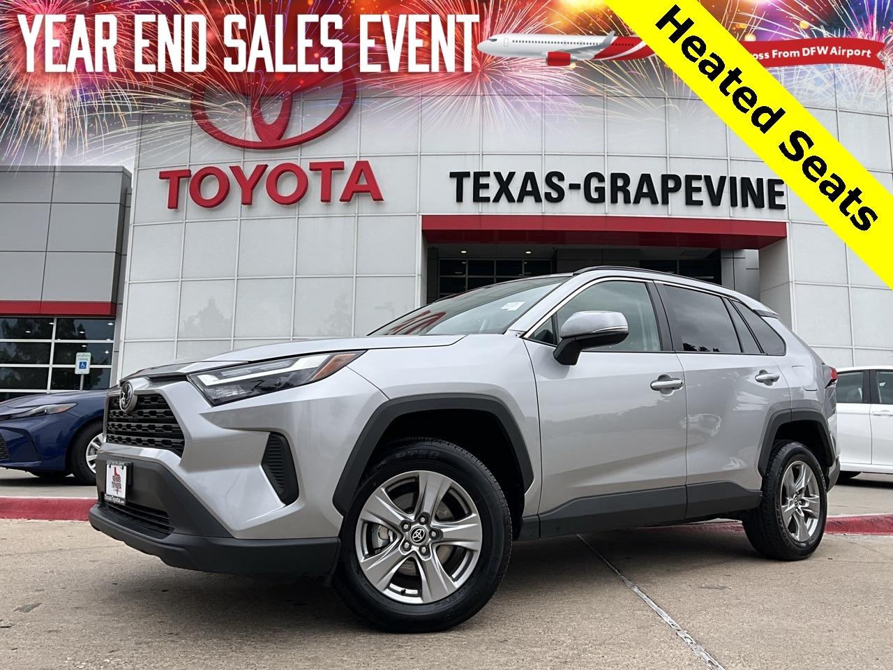 2025 Toyota RAV4 XLE's photo