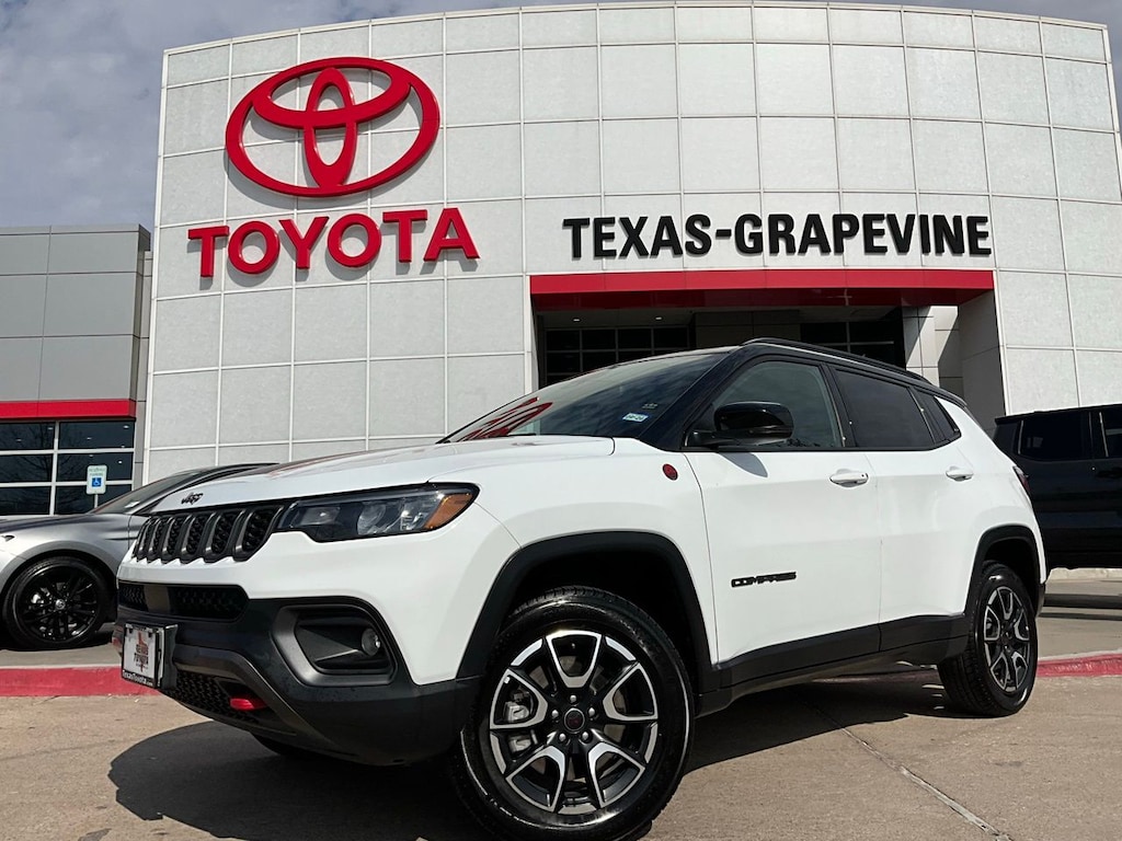 Used 2025 Jeep Compass Trailhawk SUV