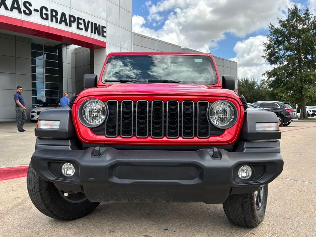 Used 2025 Jeep Wrangler Sport S SUV