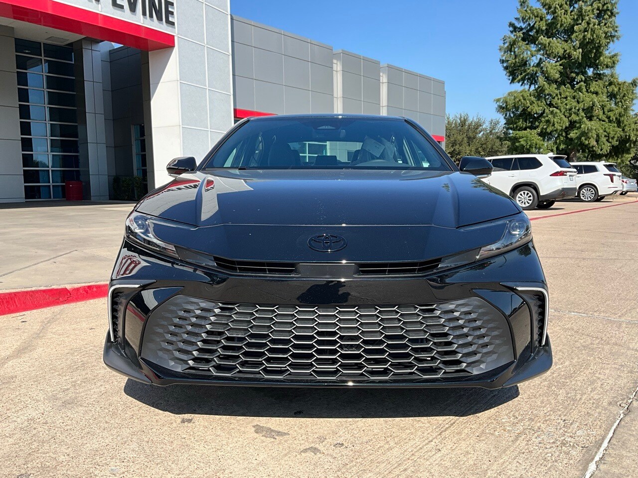 2026 Toyota Camry SE photo 2