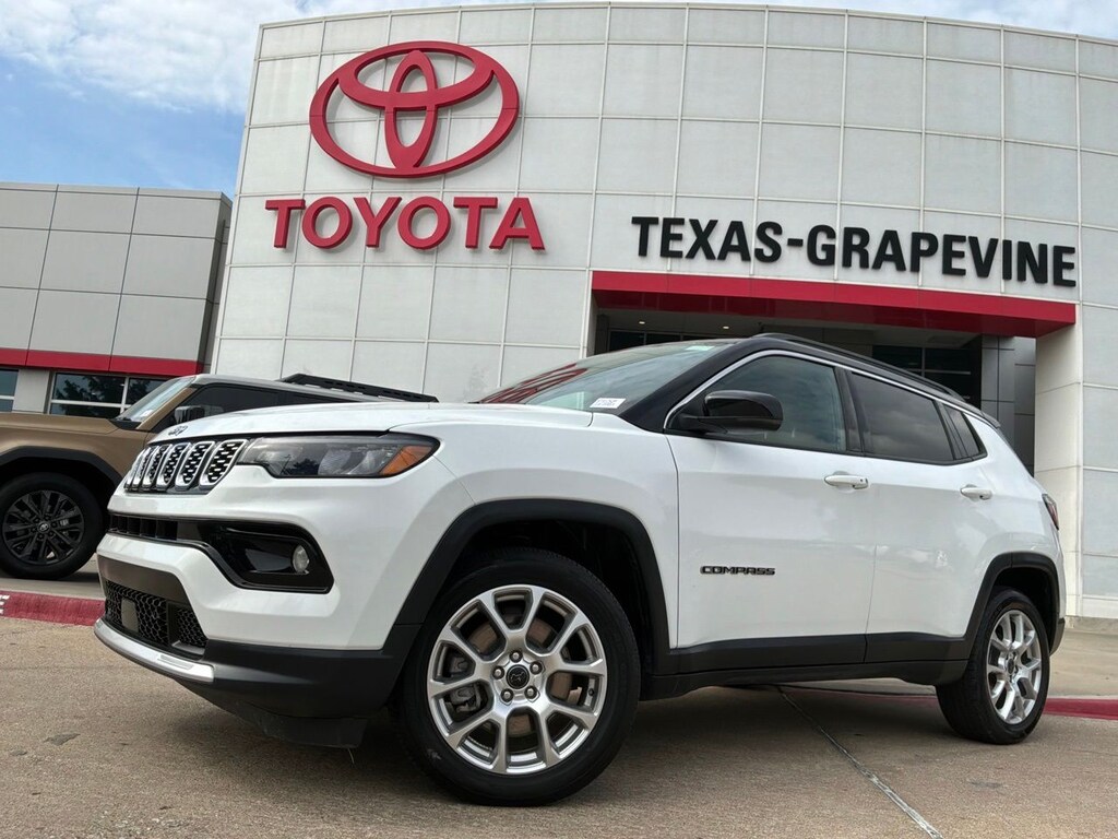 Used 2025 Jeep