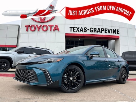 2026 Toyota Camry SE Sedan