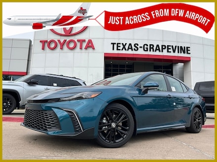 2026 Toyota Camry SE Sedan