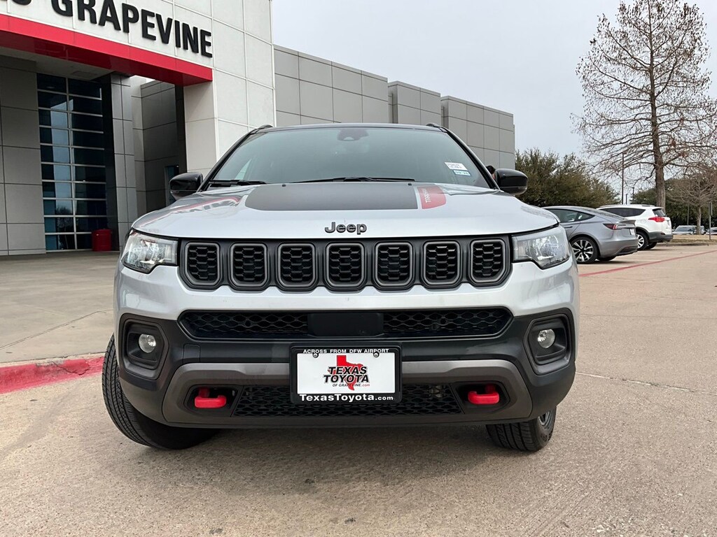 Used 2025 Jeep Compass Trailhawk SUV