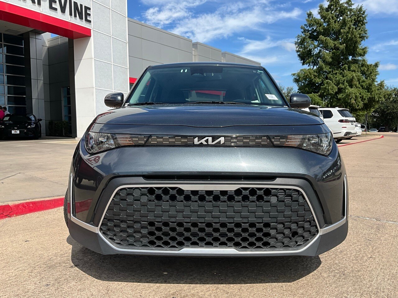 2023 Kia Soul LX photo 3
