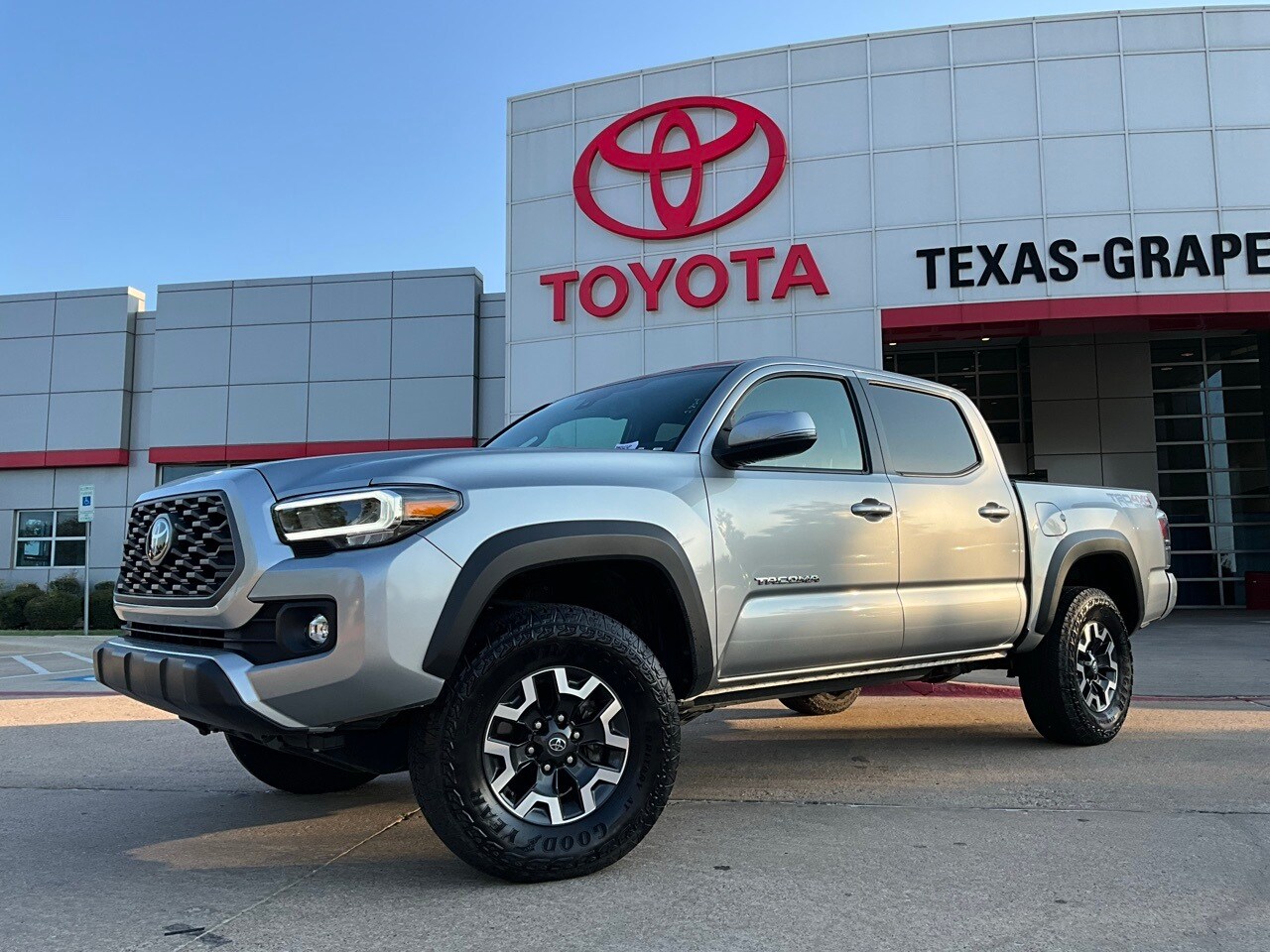 Used 2023 Toyota Tacoma TRD Off Road with VIN 3TMCZ5AN2PM584242 for sale in Grapevine, TX