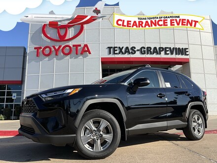 2025 Toyota RAV4 Hybrid XLE SUV