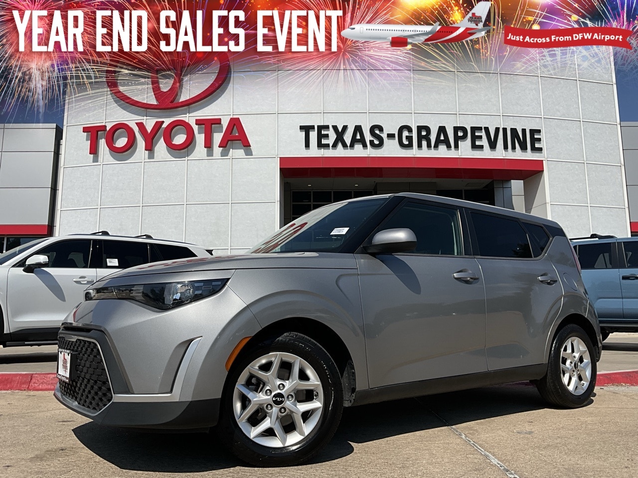 2023 Kia Soul LX's photo