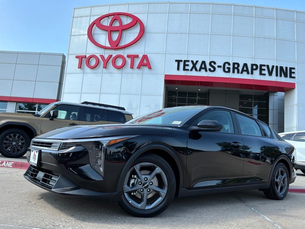 Used 2025 Kia