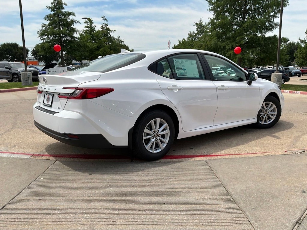 New 2026 Toyota Camry LE Sedan