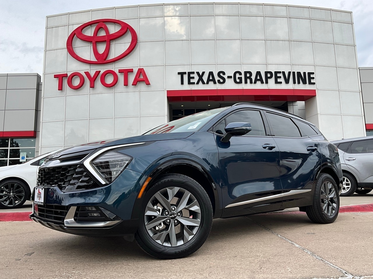 2025 Kia Sportage SX Prestige Hybrid's photo