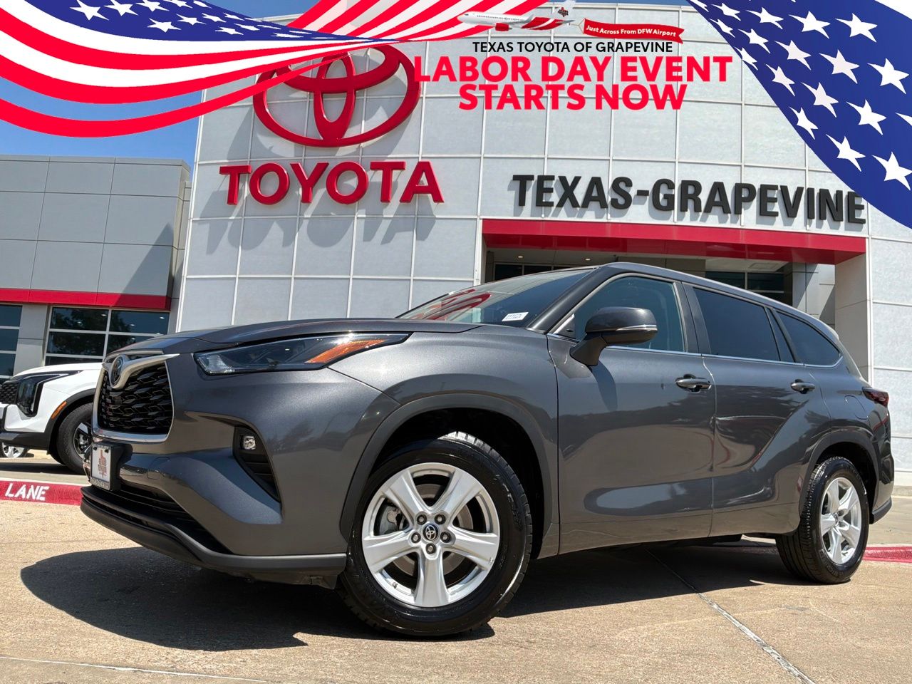 Magnetic Gray Metallic 2025 Toyota Highlander SUV / Crossover Front-Wheel Drive 8-Speed Automatic