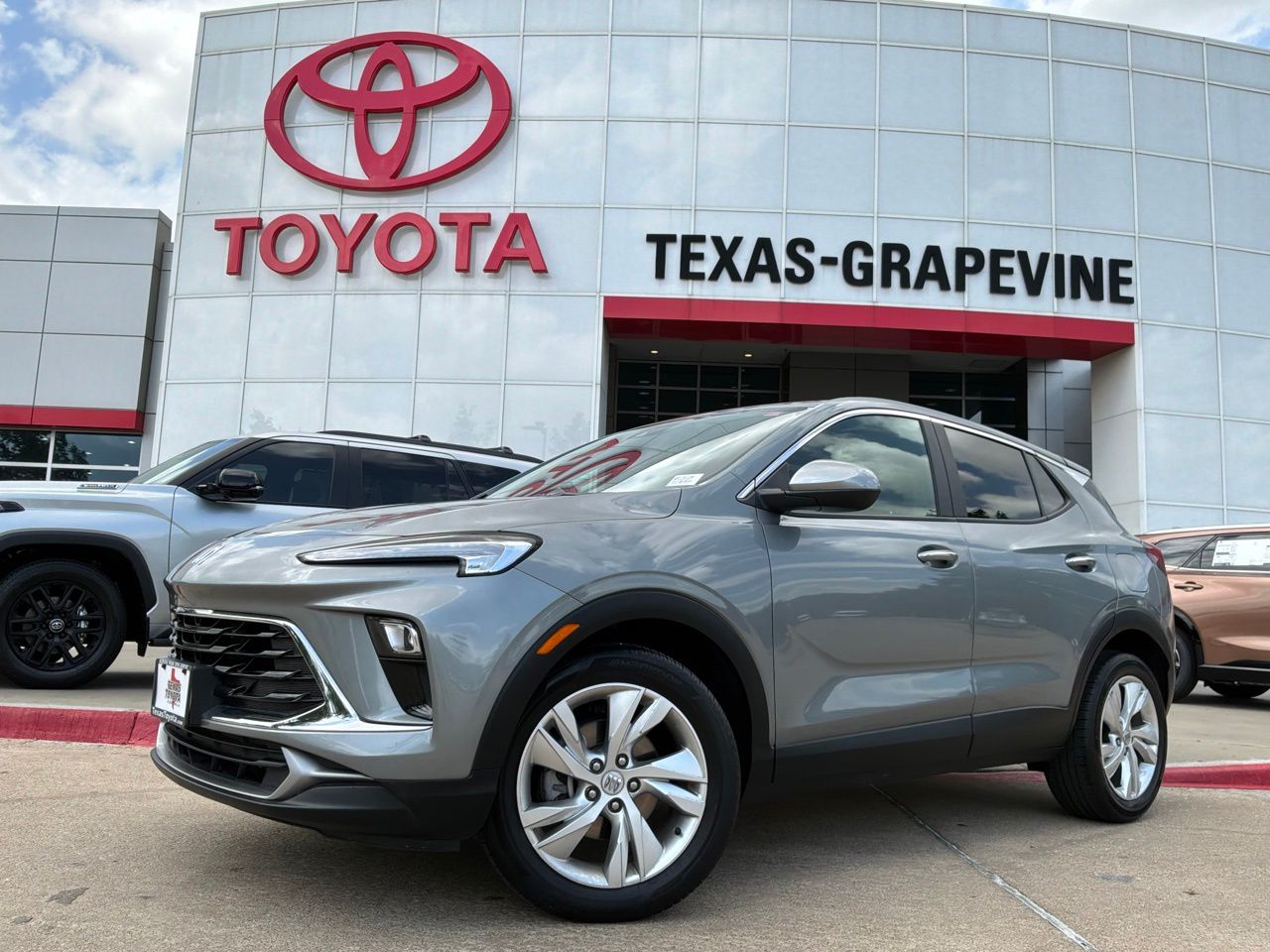 Vehicle Image 2