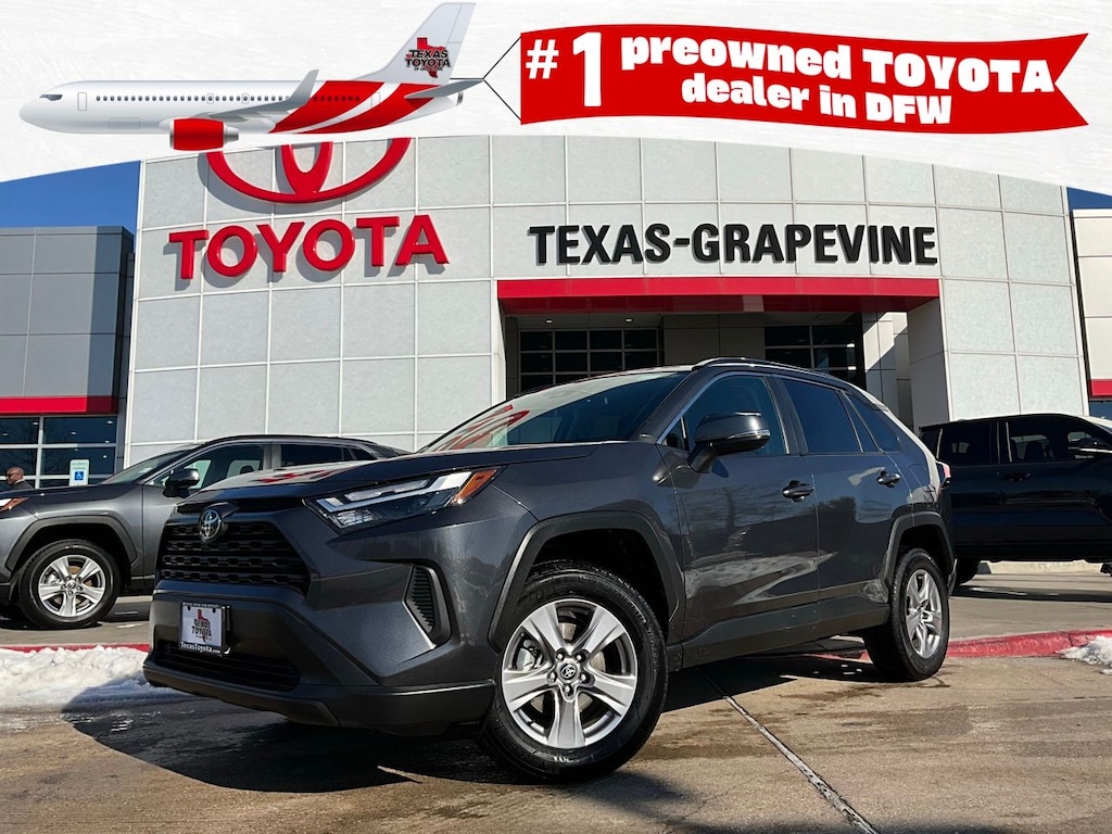 Used 2025 Toyota RAV4 XLE SUV