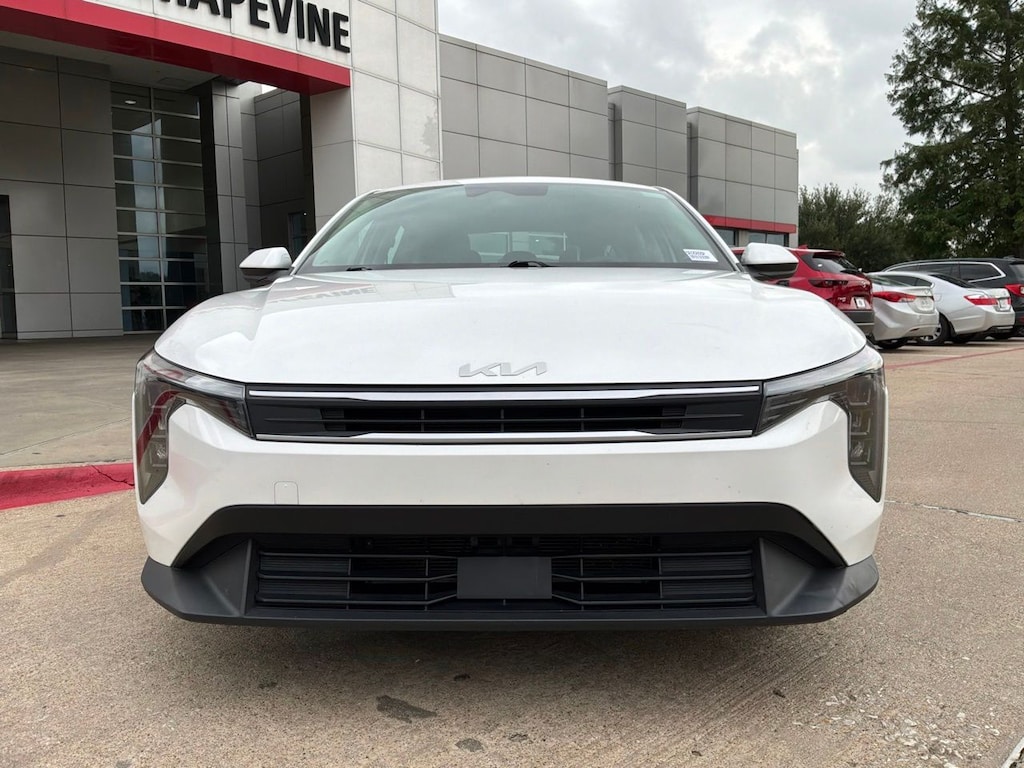 Used 2025 Kia K4 LXS Sedan