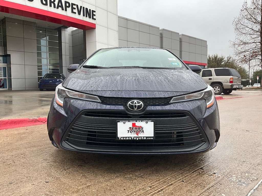 Used 2025 Toyota Corolla LE Sedan