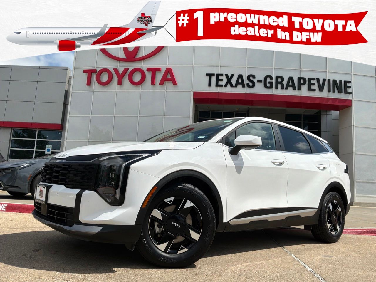 Glacial White Pearl 2026 Kia Sportage LX FWD SUV / Crossover Front-Wheel Drive 8-Speed Automatic