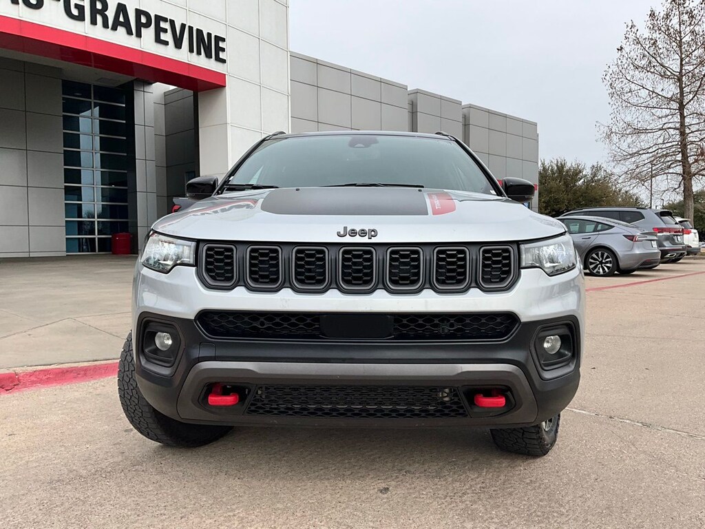 Used 2025 Jeep Compass Trailhawk SUV