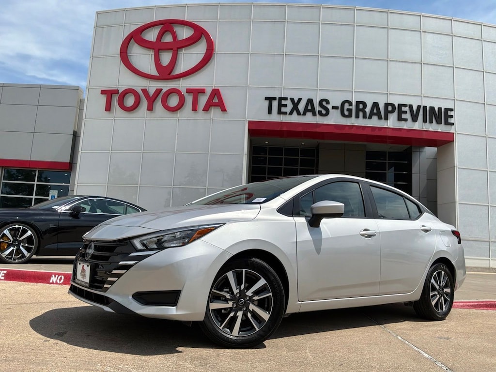Used 2025 Nissan