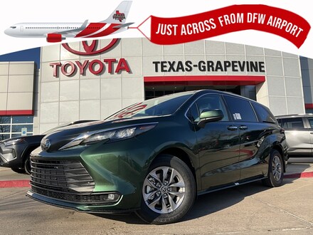 2026 Toyota Sienna XLE 8 Passenger Van Passenger Van