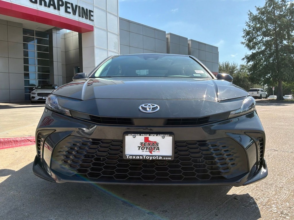 Used 2026 Toyota Camry SE Sedan