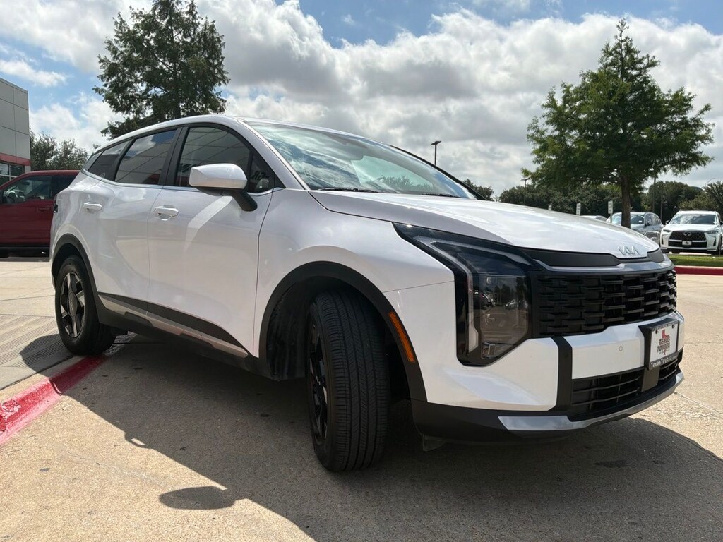 Used 2026 Kia Sportage LX SUV