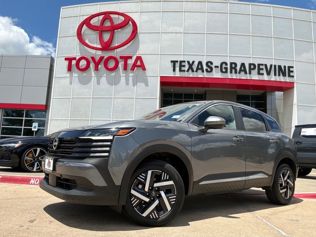 Used 2025 Nissan